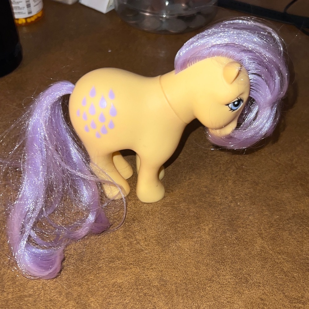 Yellow and Purple Kids Bath Toy